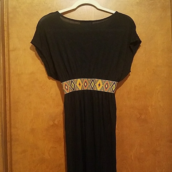 Black Tribal Print Empire Waist Maxi Dress - Picture 3 of 4